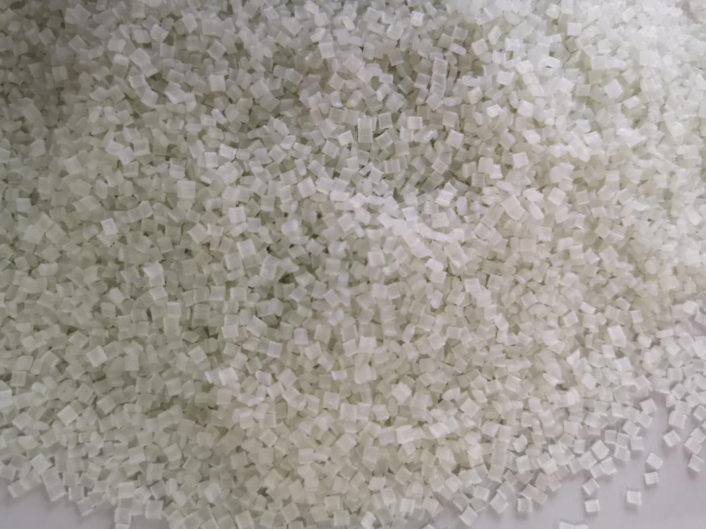 PA尼龍生產加工需要了解的四類著色劑